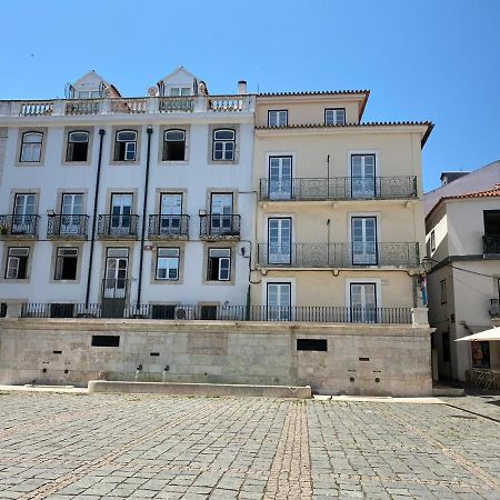 Alfama Apartment With Balcony Lisbon Exterior photo