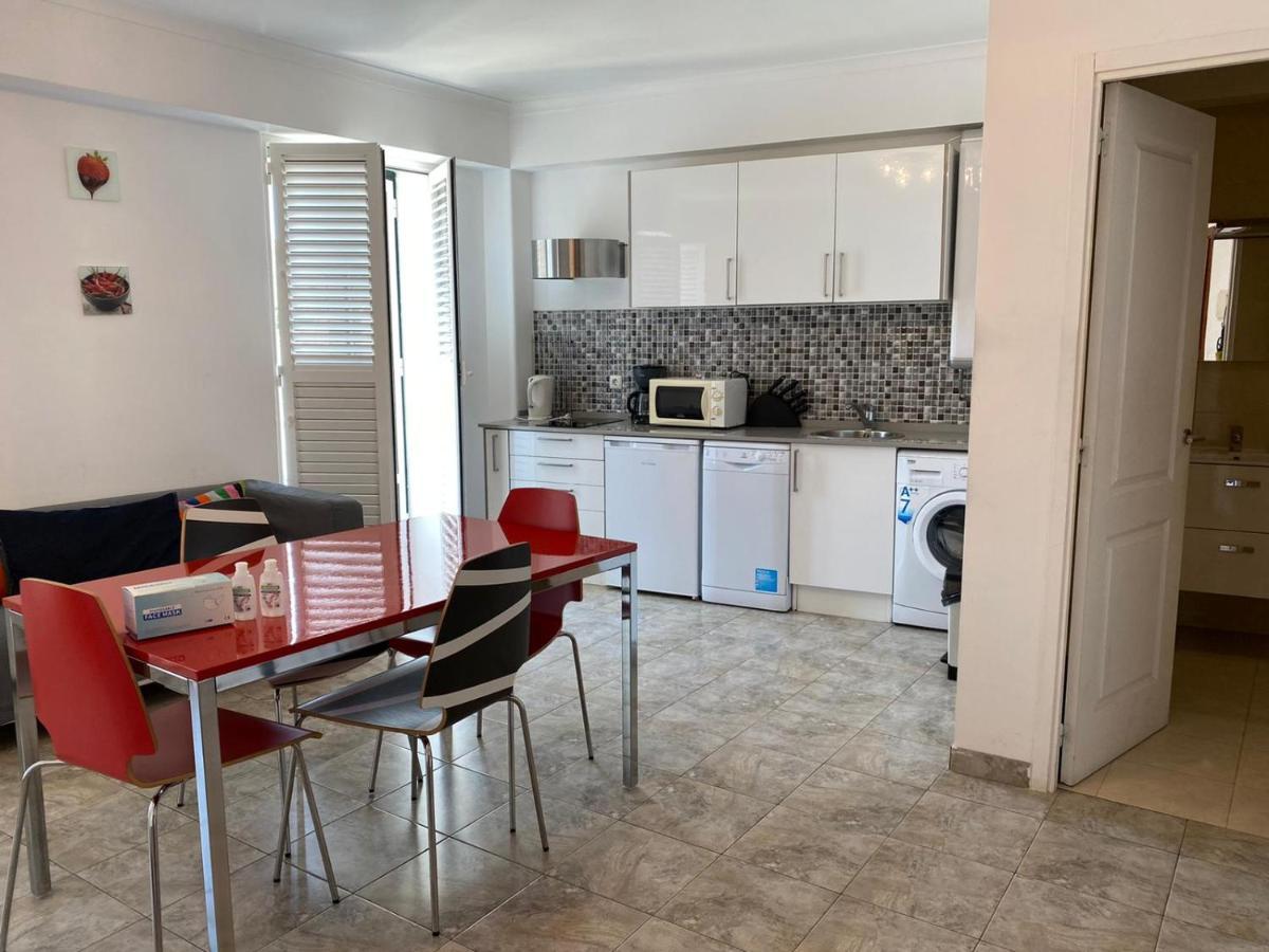 Alfama Apartment With Balcony Lisbon Exterior photo