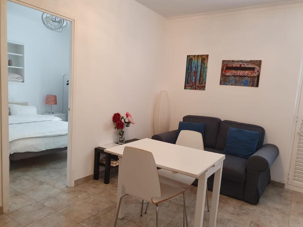 Alfama Apartment With Balcony Lisbon Exterior photo